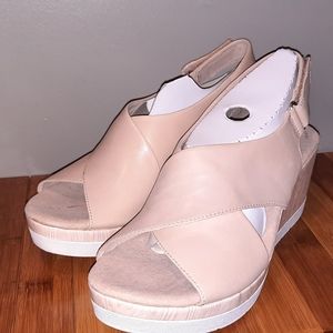 Clarks Cammy Pearl Sandals